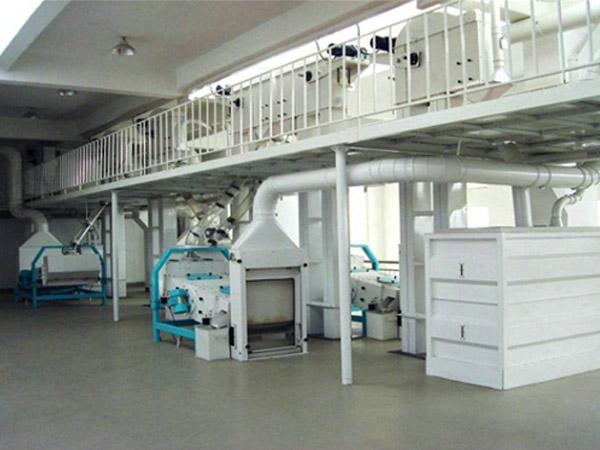 甘肃白银100吨级免费看片18禁设备安装现场（图）