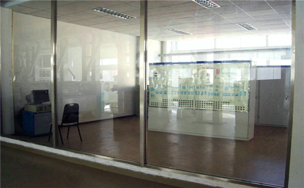 免费看片18禁机械 免费看片18禁机械